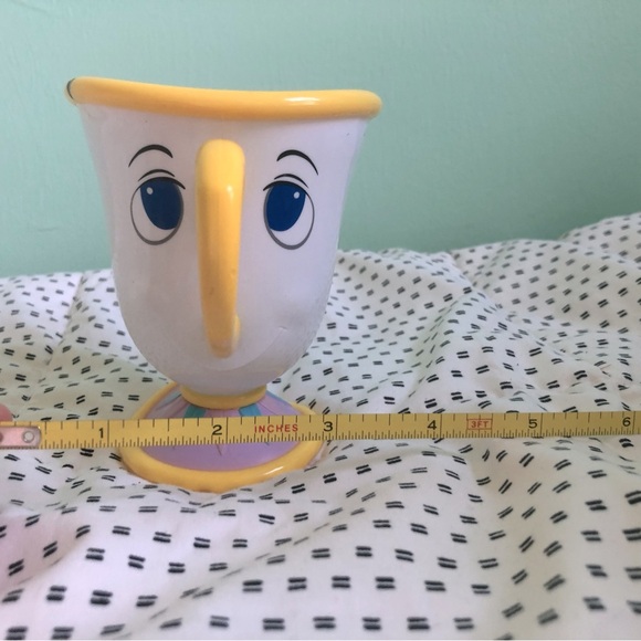 SOLD Disney’s Beauty and the Beast Chip Cup 6oz - Picture 4 of 4